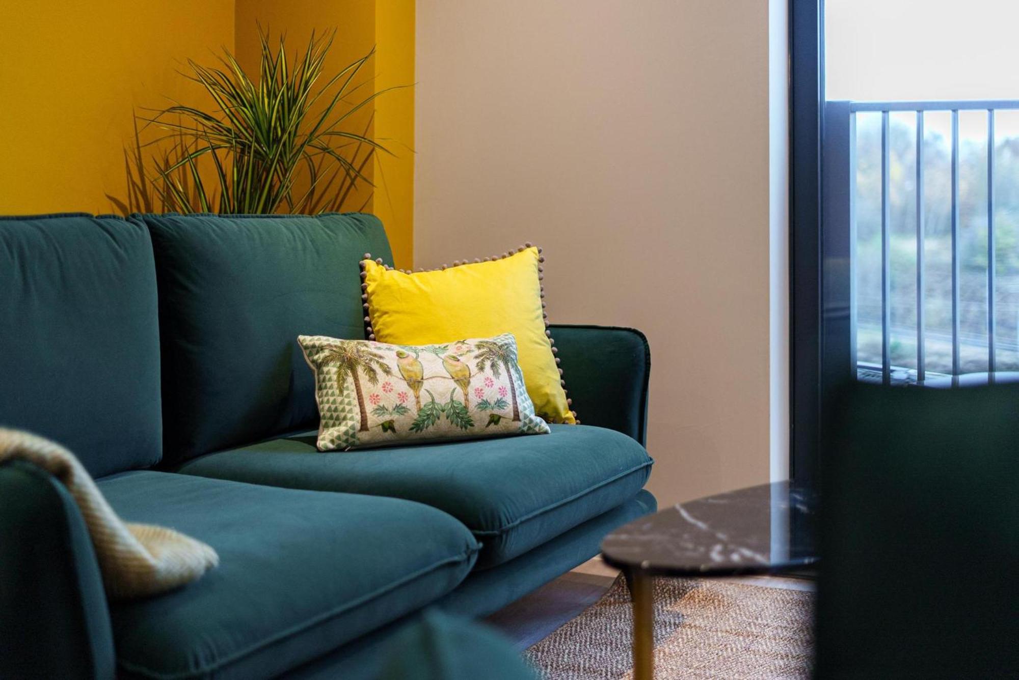 Apartment Emerald Elegance, 2bed 2bath Leeds Escape, Center & Stadium Leeds (West Yorkshire)